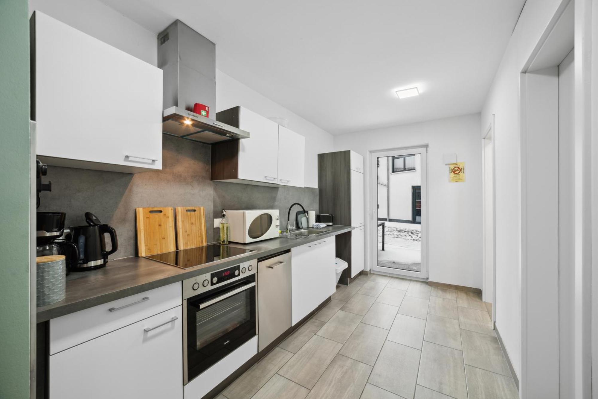 Sali Homes Spacious Apartment With Terrace In City Center Bayreuth Bagian luar foto