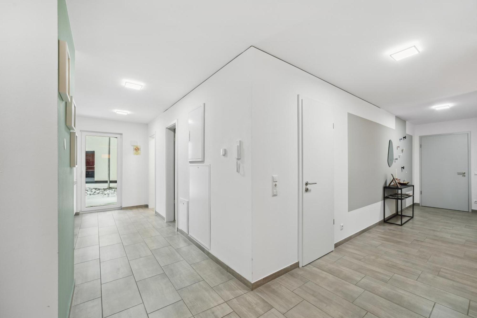 Sali Homes Spacious Apartment With Terrace In City Center Bayreuth Bagian luar foto