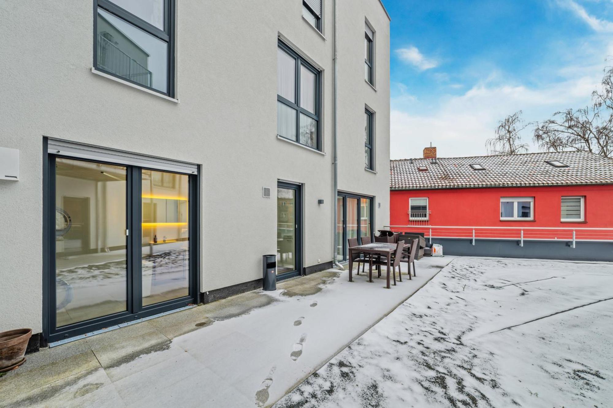 Sali Homes Spacious Apartment With Terrace In City Center Bayreuth Bagian luar foto