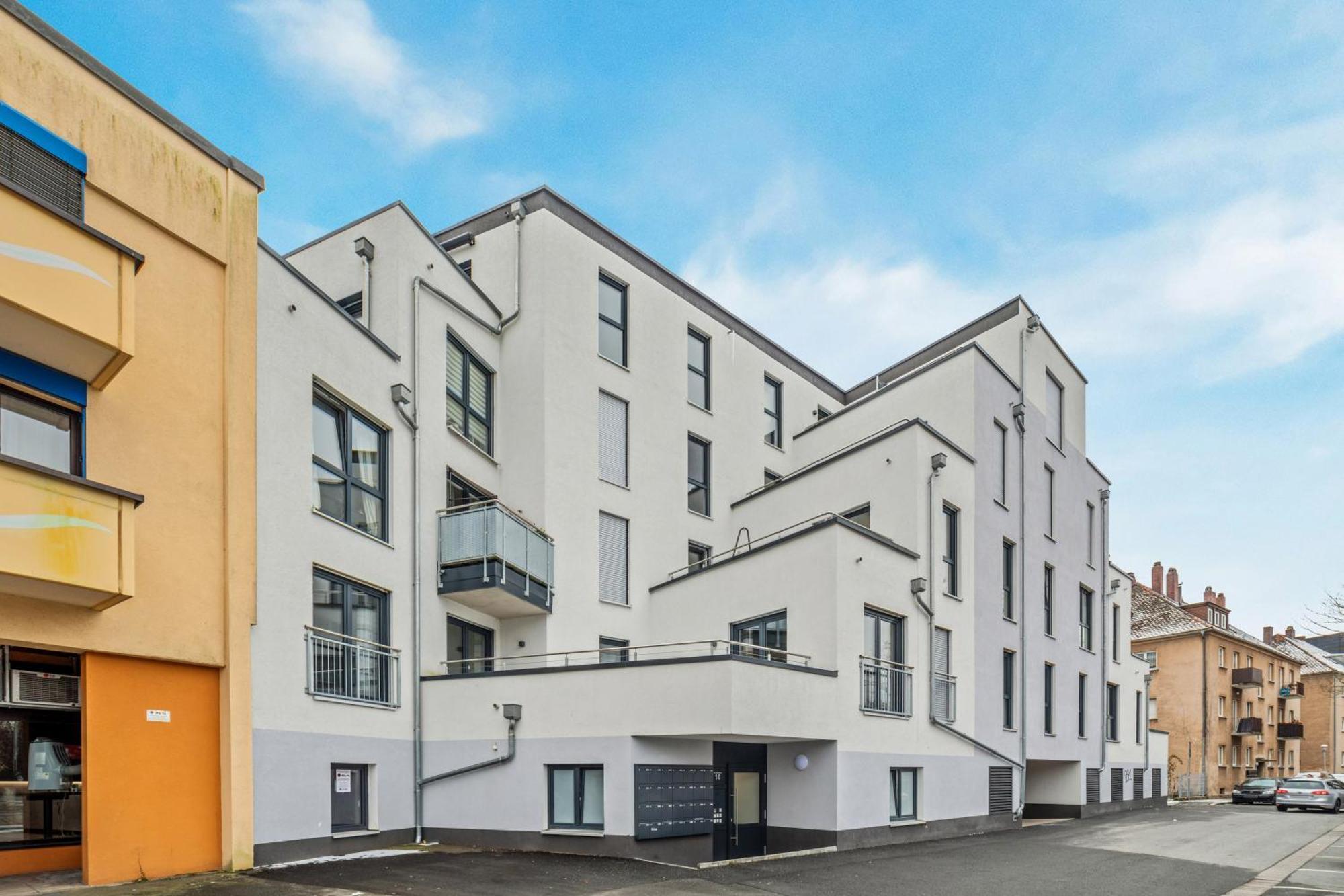 Sali Homes Spacious Apartment With Terrace In City Center Bayreuth Bagian luar foto
